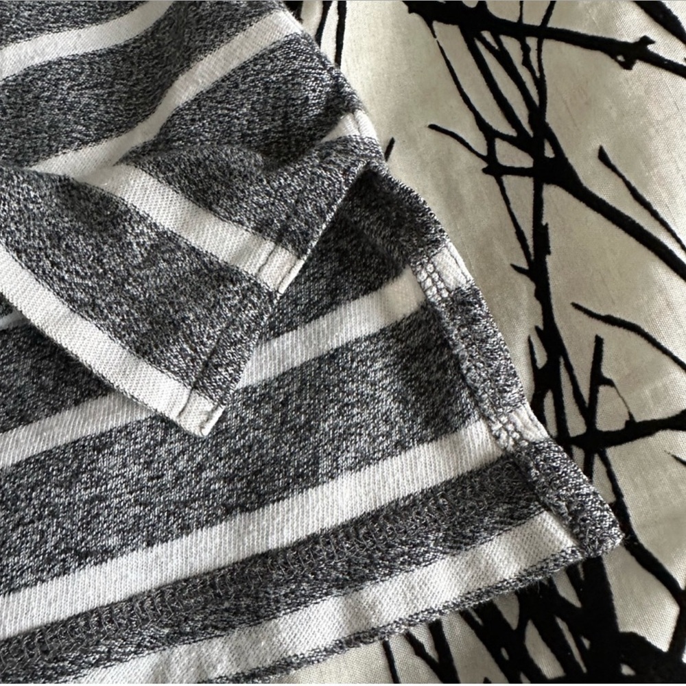 J Crew Deck Striped top long sleeve gray & white cabincore preppy Size M EUC - Picture 6 of 11
